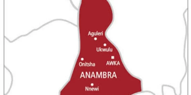 200 rescued as three-storey building collapses in Ananbra