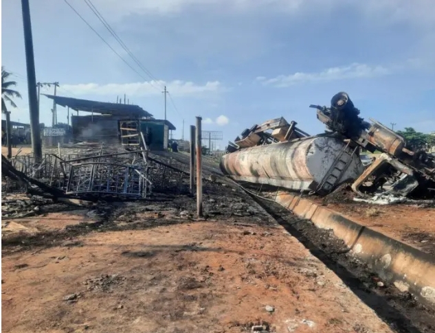 Petrol tanker fires wreak havoc in Jigawa, Ogun, 90 dead, 50 injured