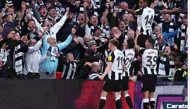 Newcastle stun Liverpool in League Cup final to end 56-year trophy drought