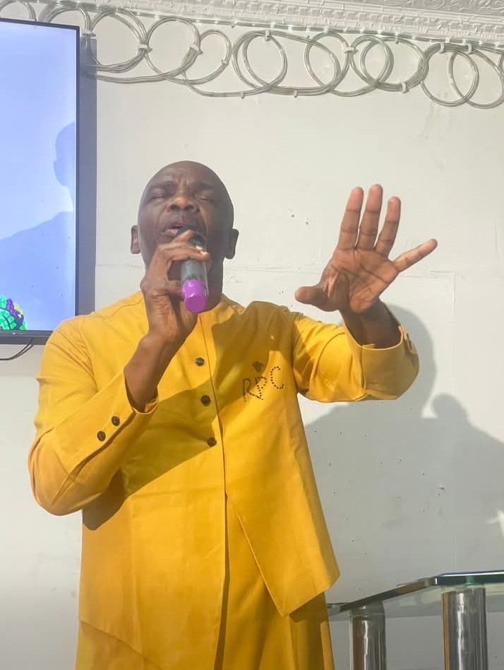 Papa’s Move Outreach ignites faith  at Acts of Restoration and Compassion Church